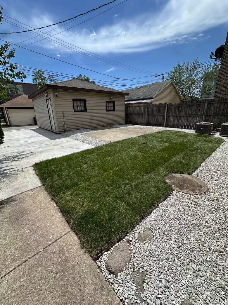 Quiet Chicago Getaway Near Portage Park - Chicago, Illinois