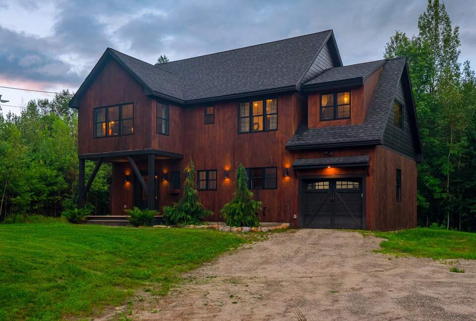 Mountain Luxury Steps from Sunday River Resort - Newry, Maine