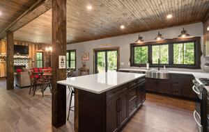 Mountain Luxury Steps from Sunday River Resort - Newry, Maine