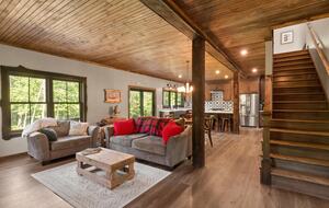 Mountain Luxury Steps from Sunday River Resort - Newry, Maine
