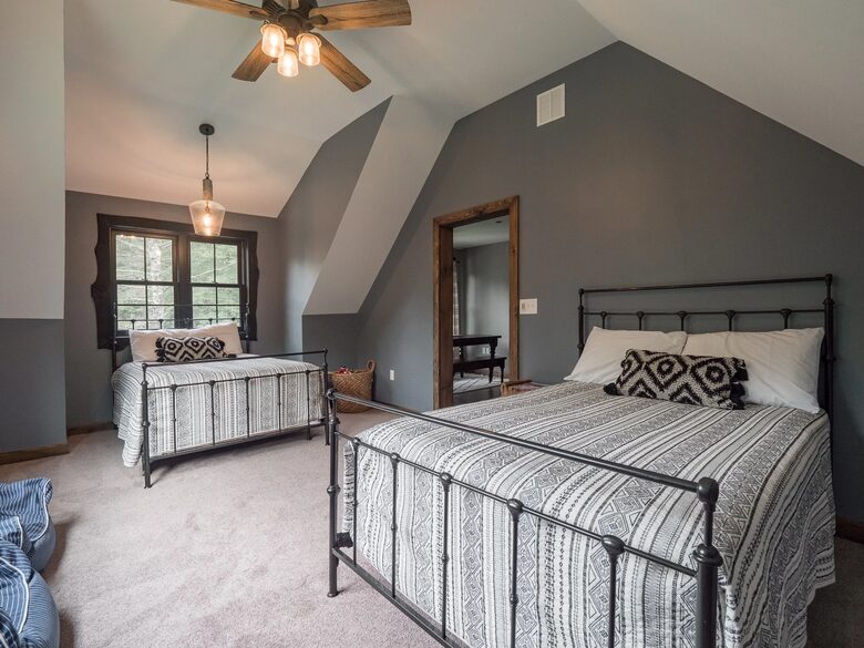 Mountain Luxury Steps from Sunday River Resort - Newry, Maine