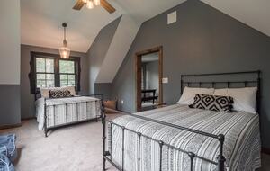 Mountain Luxury Steps from Sunday River Resort - Newry, Maine