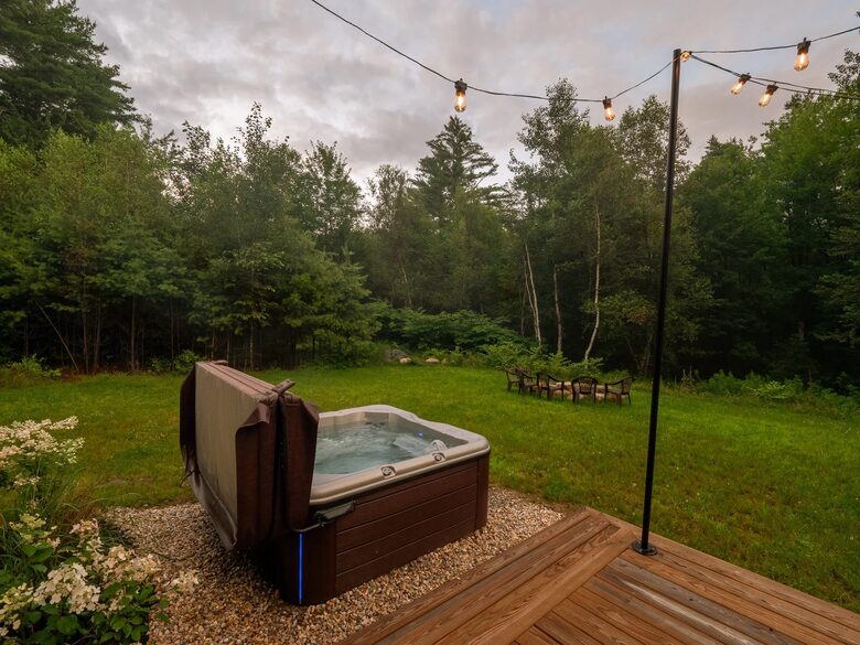 Mountain Luxury Steps from Sunday River Resort - Newry, Maine