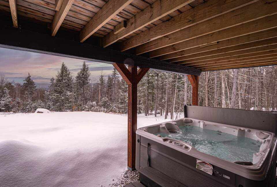 Modern Rustic Chalet Near Sunday River - Newry, Maine