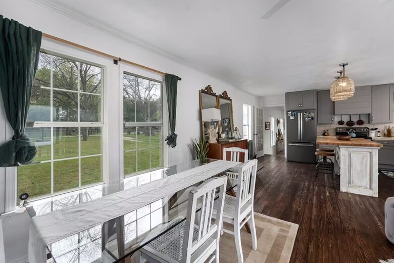 Texas Hill Country Lake Escape with Panoramic Water Views - McQueeney, Texas