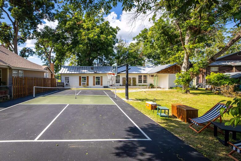 Texas Hill Country Lake Escape with Panoramic Water Views - McQueeney, Texas