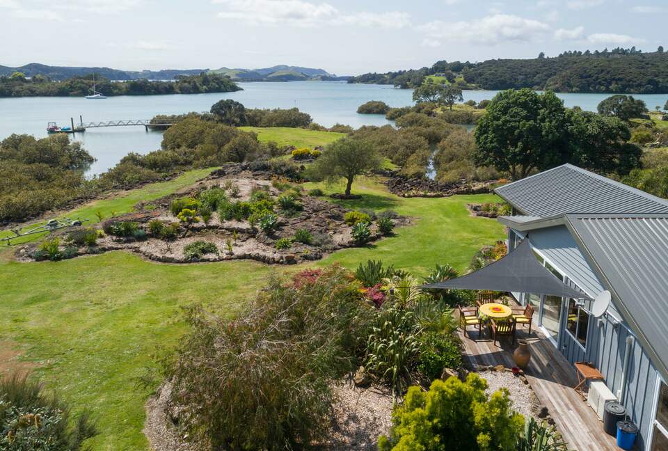 Exclusive Kerikeri Peninsula Escape with Tropical Gardens - Kerikeri, New Zealand