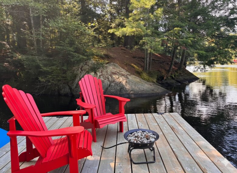 Muskoka Riverfront Retreat Near Bracebridge - Bracebridge, Canada