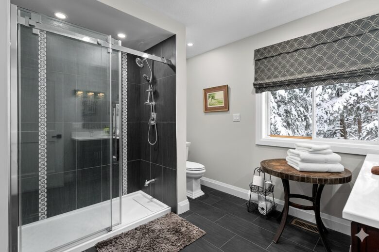 Muskoka Riverfront Retreat Near Bracebridge - Bracebridge, Canada