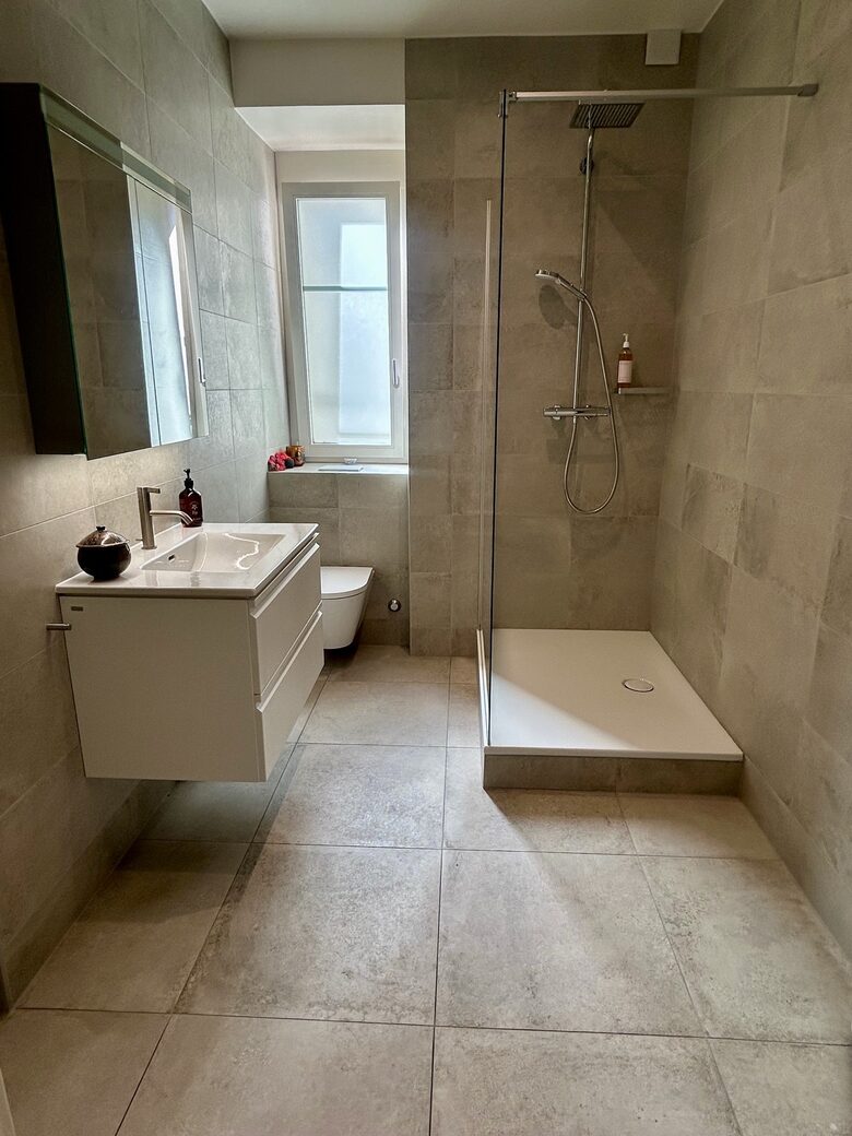 Lakefront Elegance in Geneva's Most Desired Street - Geneva, Switzerland