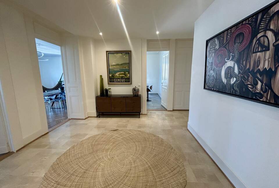 Lakefront Elegance in Geneva's Most Desired Street - Geneva, Switzerland