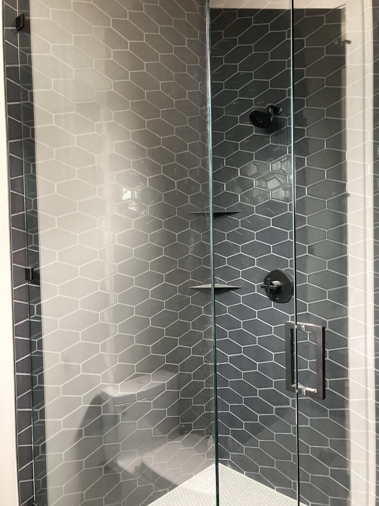 Main level shower