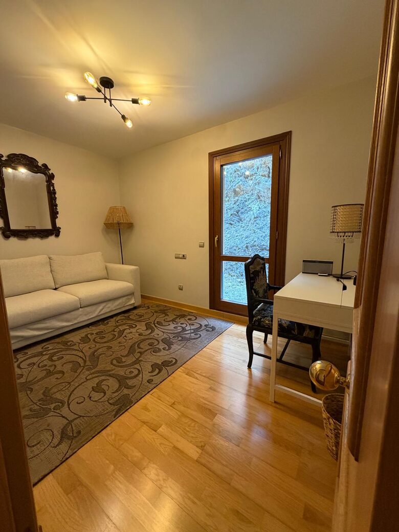 Three-Bedroom Apartment with Pyrenees Panorama - Arinsal, Andorra