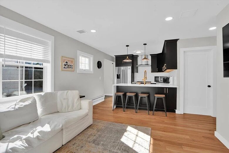 Modern Heights Stay Near NYC & Washington Park - Jersey City, New Jersey