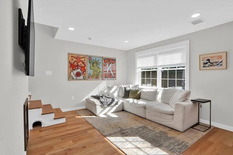 Modern Heights Stay Near NYC & Washington Park - Jersey City, New Jersey