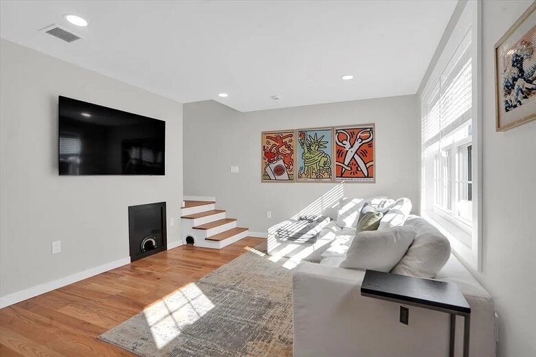 Modern Heights Stay Near NYC & Washington Park - Jersey City, New Jersey