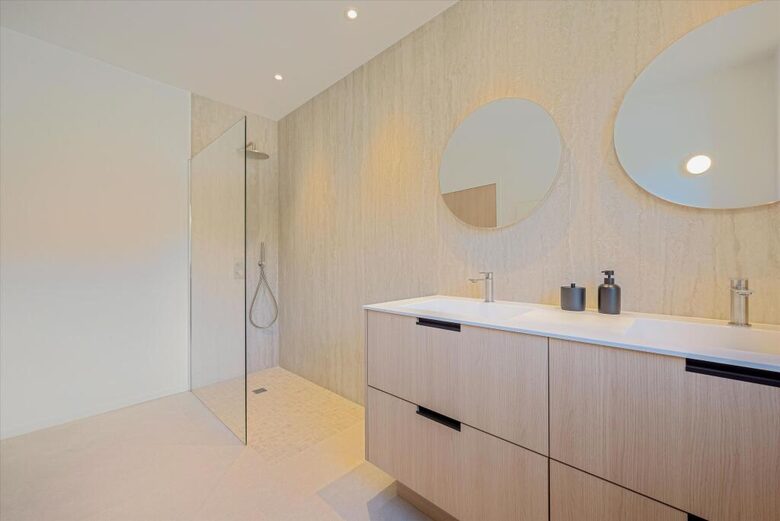 Panoramic Grandeur Facing Mont Sainte-Victoire - Le Puy-Sainte-Réparade, France