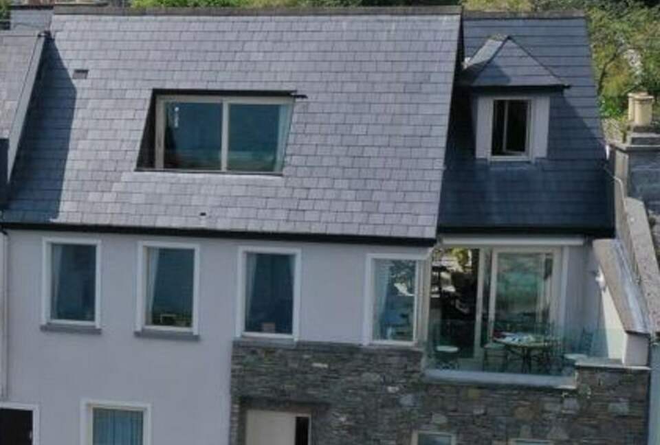 The Harbour House - Roundstone, Ireland