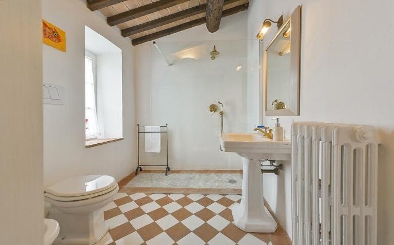 Where the Hills Meet the Sky | A Premier Tuscan Estate - Magliano In Toscana, Italy