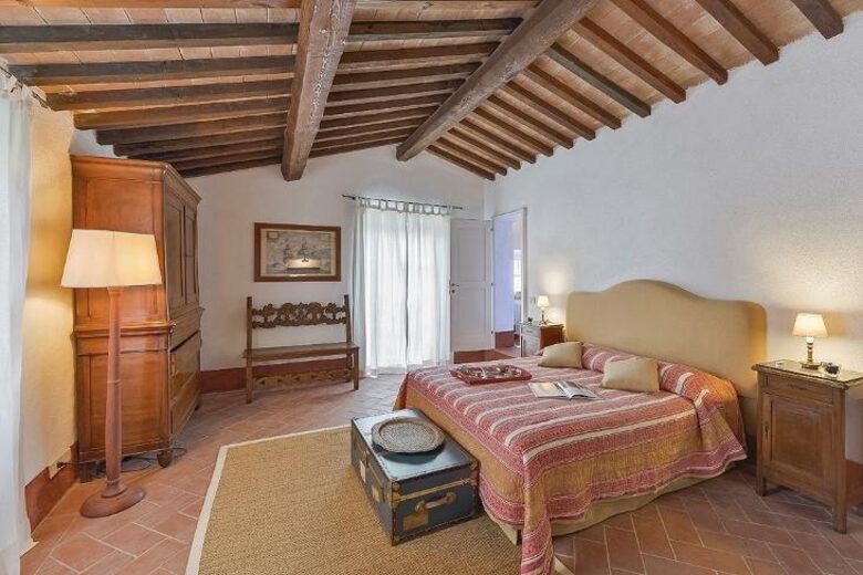 Where the Hills Meet the Sky | A Premier Tuscan Estate - Magliano In Toscana, Italy