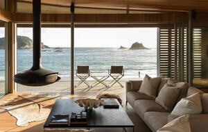 Award-Winning Hahei-Coromandel Peninsula Beachfront Architectural Retreat - Hahei, New Zealand