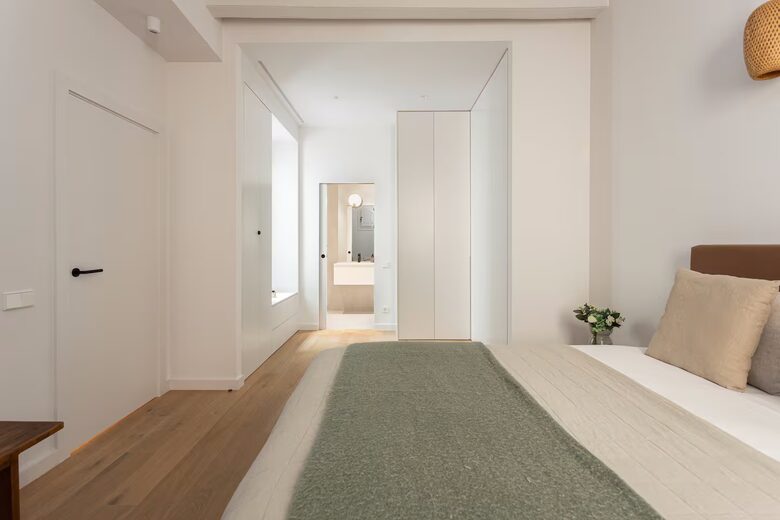 Stylish Historic Flat Steps from Barcelona’s Waterfront - Barcelona, Spain