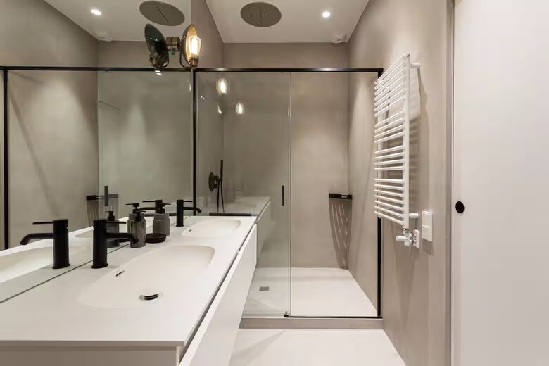 Stylish Historic Flat Steps from Barcelona’s Waterfront - Barcelona, Spain