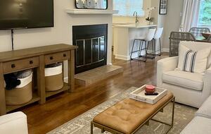 Charming Oxford Townhouse Walkable to the Square - Oxford, Mississippi