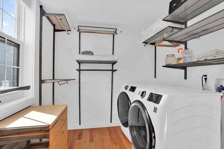 Modern Heights Stay Near NYC & Washington Park - Jersey City, New Jersey