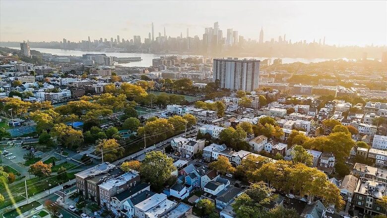 Modern Heights Stay Near NYC & Washington Park - Jersey City, New Jersey