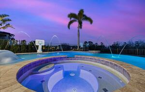 Luxury Reunion Resort Villa with Infinity Pool & Golf Views - Reunion, Florida