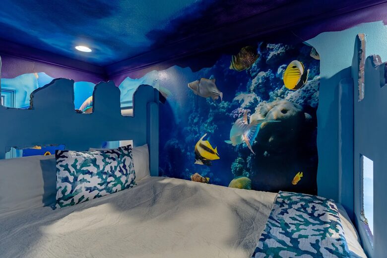 Luxury Reunion Resort Villa with Infinity Pool & Golf Views - Reunion, Florida