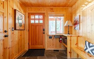 Walkable Lake Tahoe Escape Near Dining & Beach - Tahoe City, California
