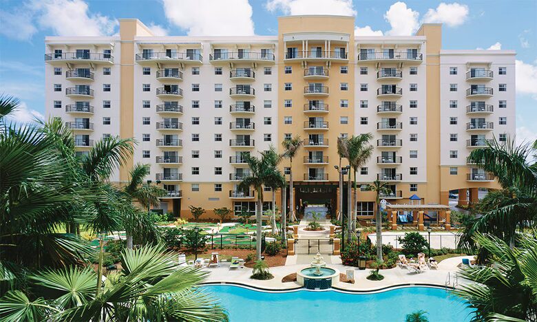 Palm-Aire Golf Resort Retreat Near Fort Lauderdale Beaches - North Pompano Beach, Florida