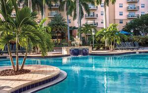 Palm-Aire Golf Resort Retreat Near Fort Lauderdale Beaches - North Pompano Beach, Florida
