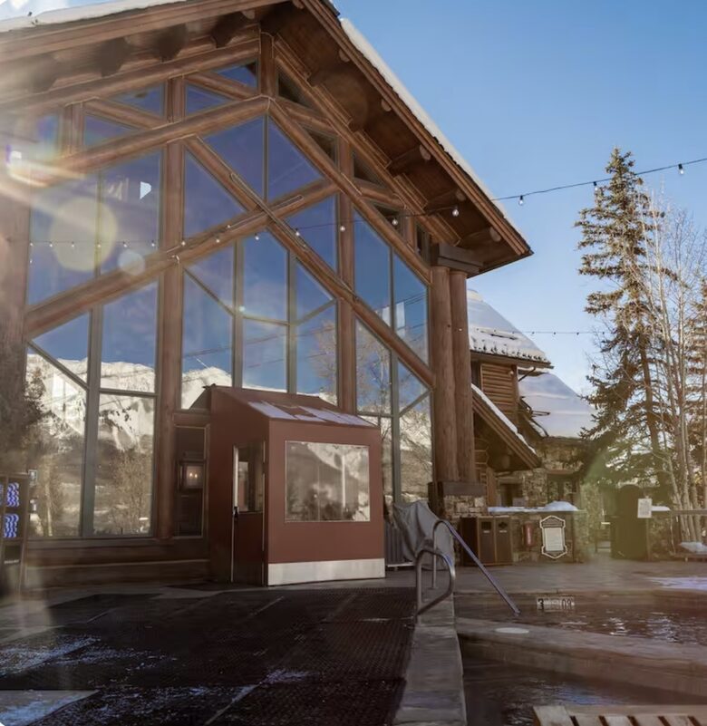 Ski-In/Ski-Out Telluride Retreat with Mountain Views - Telluride, Colorado