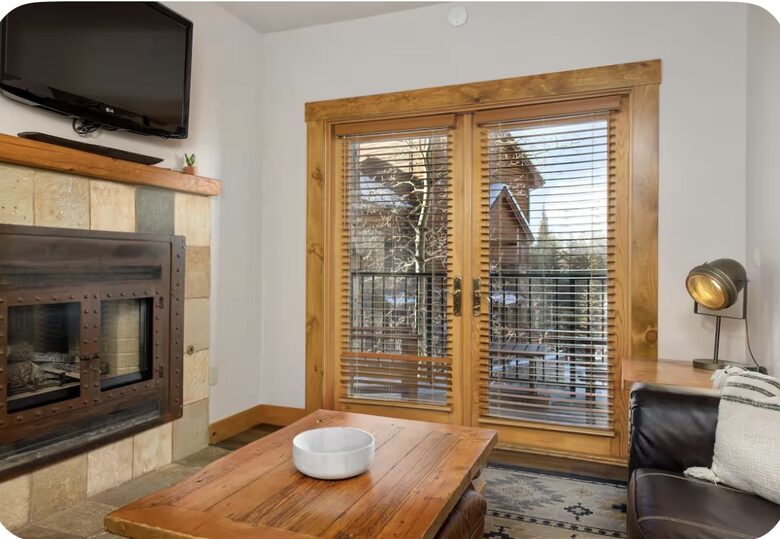 Ski-In/Ski-Out Telluride Retreat with Mountain Views - Telluride, Colorado