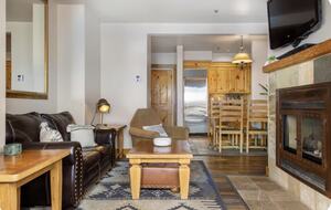 Ski-In/Ski-Out Telluride Retreat with Mountain Views - Telluride, Colorado