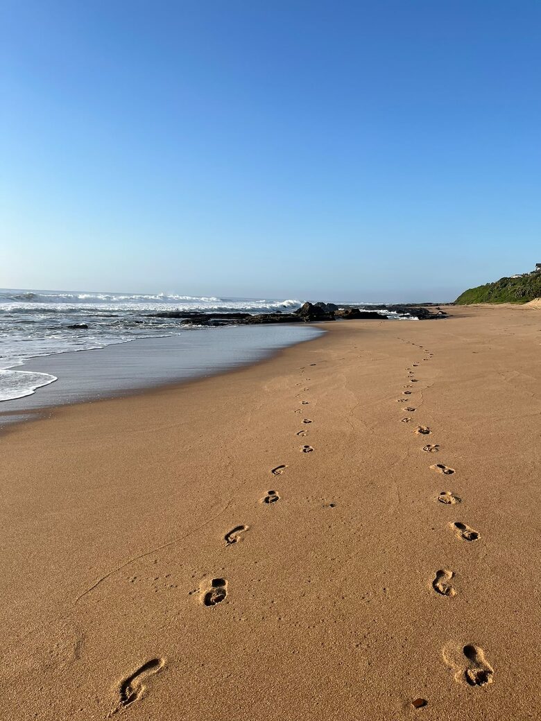 Sheffield Beachfront Villa with Pool and Indian Ocean Views - Sheffield Beach, South Africa