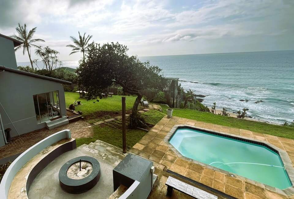 Sheffield Beachfront Villa with Pool and Indian Ocean Views - Sheffield Beach, South Africa