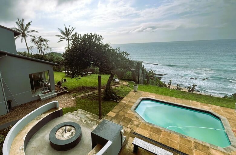 Sheffield Beachfront Villa with Pool and Indian Ocean Views - Sheffield Beach, South Africa
