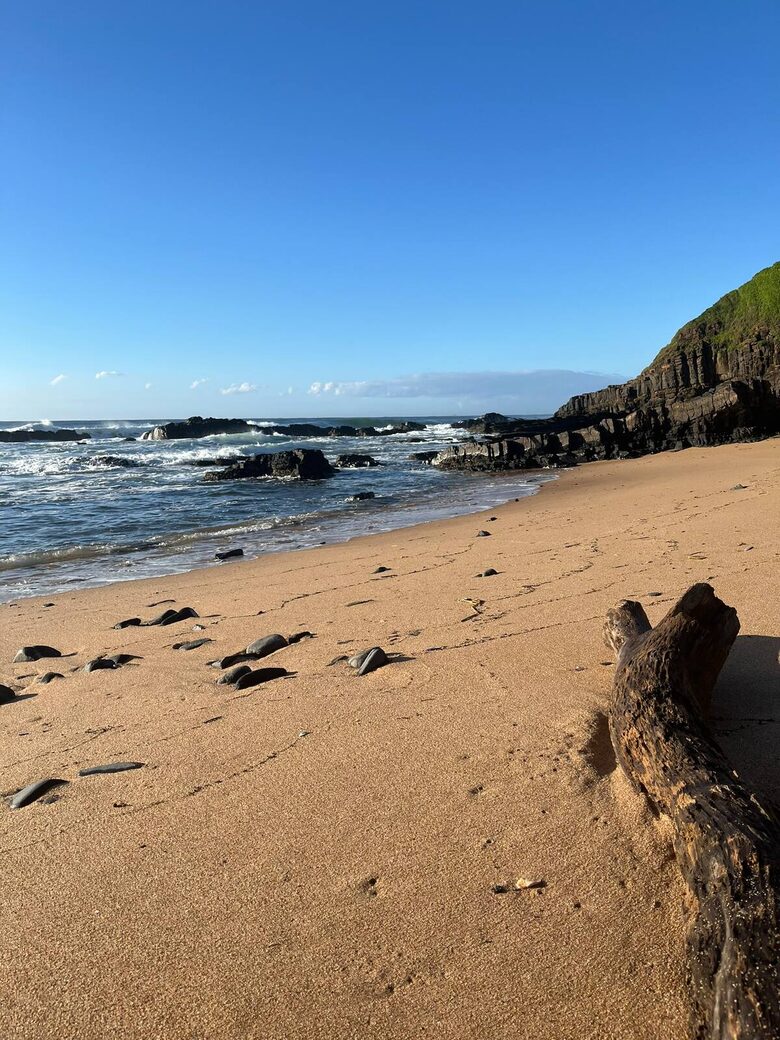 Sheffield Beachfront Villa with Pool and Indian Ocean Views - Sheffield Beach, South Africa