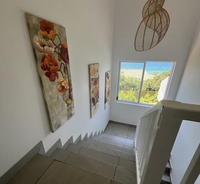 Sheffield Beachfront Villa with Pool and Indian Ocean Views - Sheffield Beach, South Africa