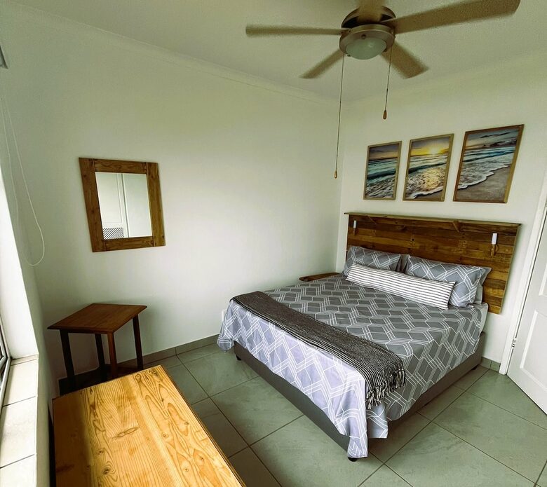 Sheffield Beachfront Villa with Pool and Indian Ocean Views - Sheffield Beach, South Africa