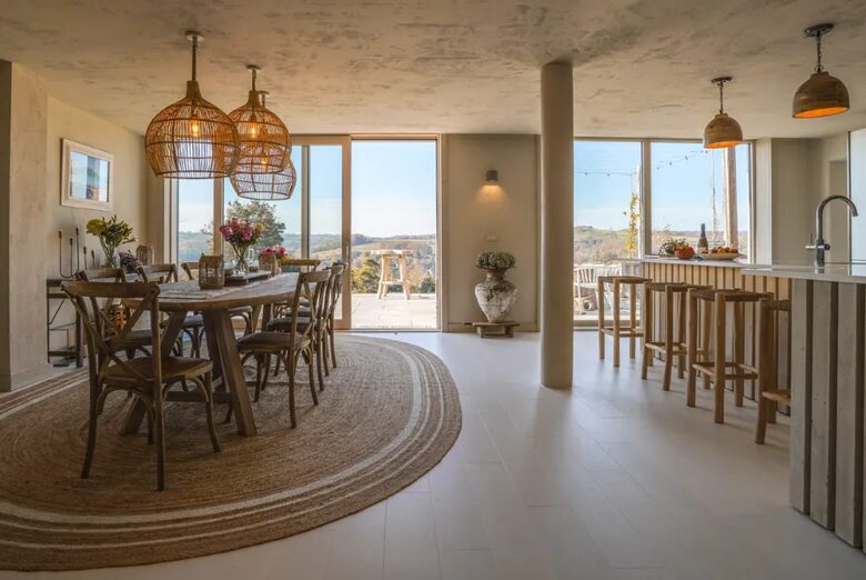 Theescombe Hill House - Stroud, United Kingdom