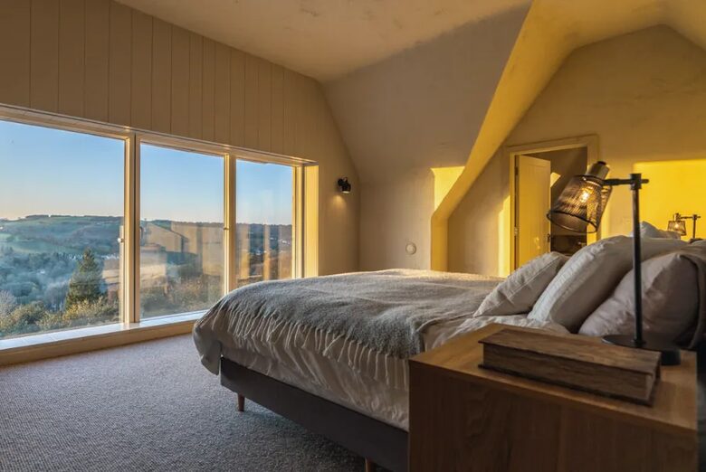 Theescombe Hill House - Stroud, United Kingdom