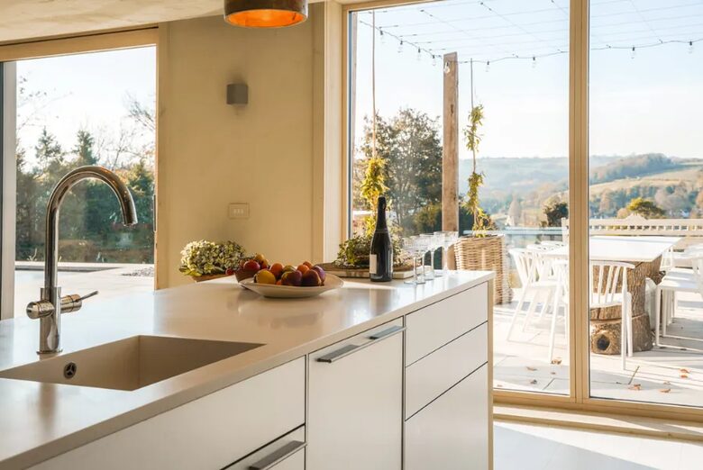 Theescombe Hill House - Stroud, United Kingdom