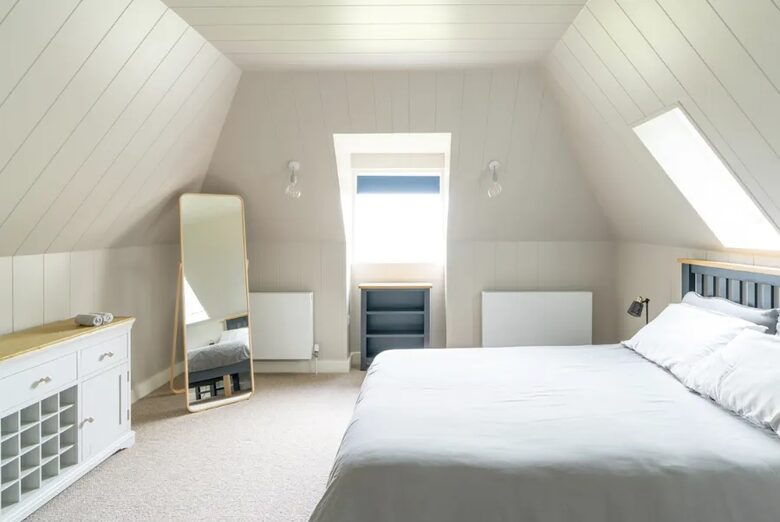 Theescombe Hill House - Stroud, United Kingdom