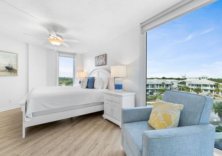 Beachfront Corner Condo with Gulf Views on Perdido Key - Pensacola, Florida