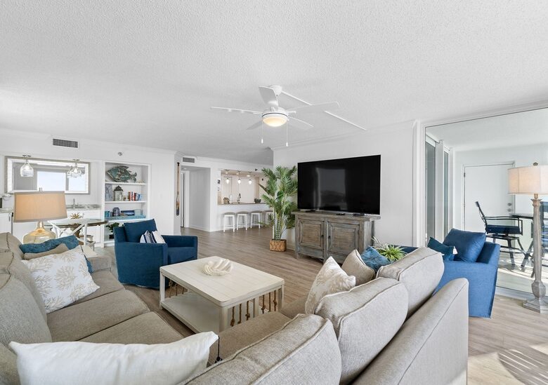 Beachfront Corner Condo with Gulf Views on Perdido Key - Pensacola, Florida